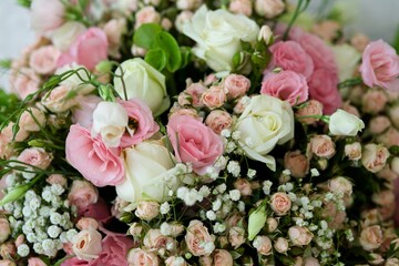 The composition is made by florists from fresh flowers.