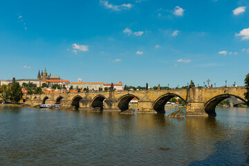 Obraz premium Charles Bridge and Vltava River at Prague.
