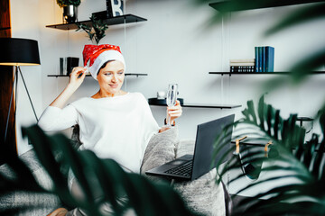 Christmas and New Year greetings online