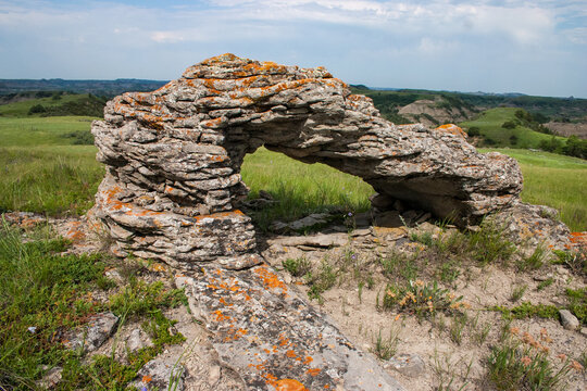 Badlands Arch Along The Maah-Daah-Hey Trail