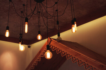 Low-voltage lamps