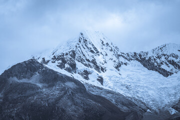 El hermoso Nevado Pir&aacute;mide de Garcilazo de Caraz