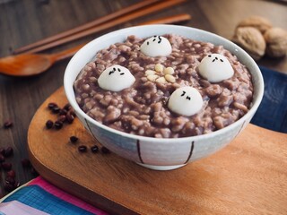 한국의 전통음식 팥죽
