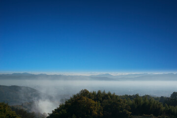 雲海湧く奈良盆地