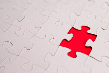 Obraz premium The missing piece of the puzzle, business concept of incomplete tasks