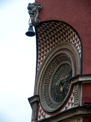 clock on the roof