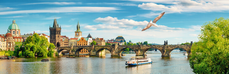 Fototapeta na wymiar Tourist boat in Prague
