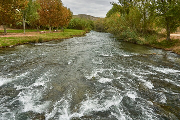 R&iacute;o Turia en Bugarra. Valencia