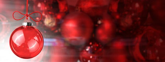 Rote weihnachtliche Christbaumkugel - Christmas tree ball in red