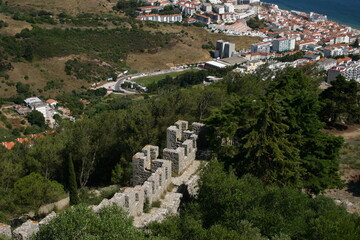 Fototapeta na wymiar Portugal: View the castle in Sesimbra