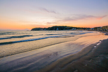 神奈川県逗子海岸の夕日