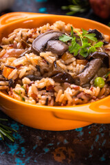 Risotto with mushrooms ande vegetables