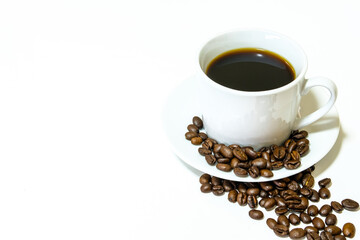 ブラックコーヒーとコーヒー豆