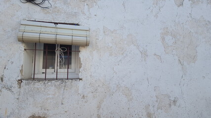 VENTANA CASA DE PUEBLO