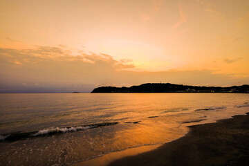 神奈川県逗子海岸の夕日