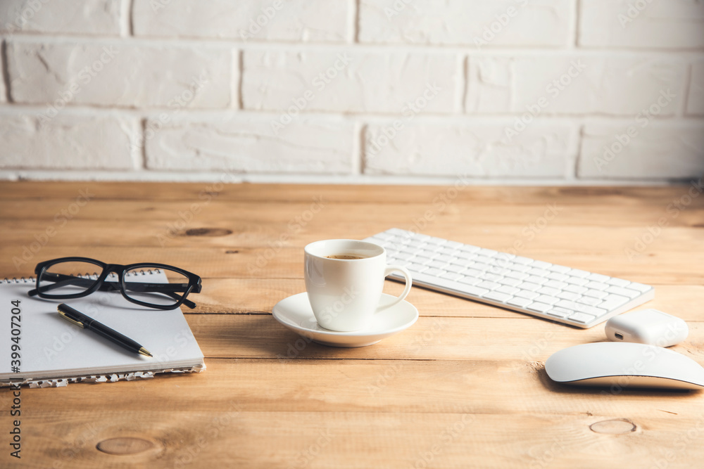 Poster computer with notepad and coffee