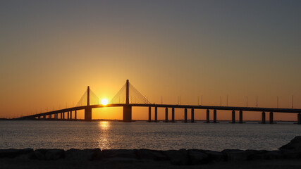 Fototapeta na wymiar Abudhabi bridge at sunset near al hudayriat island 