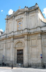 Obraz premium Ville de l'Isle-sur-la-Sorgue, département du Vaucluse, Luberon, France