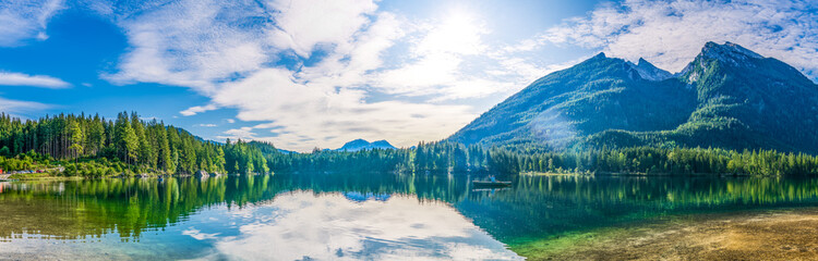 Fototapeta na wymiar Colorful view of Hintersee lake in Bavarian Alps on the Austrian border, Germany, Europe