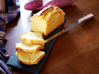 秋の味覚　さつまいもで作ったパウンドケーキ