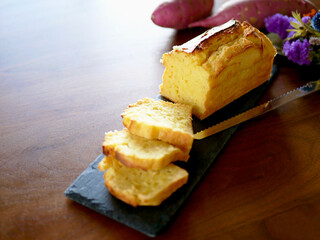 秋の味覚　さつまいもで作ったパウンドケーキ