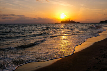 湘南の江の島と夕日