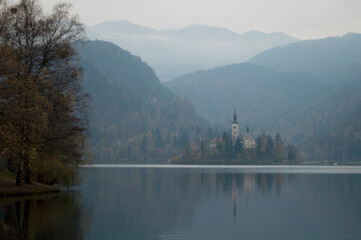 Fototapeta na wymiar Church on the Bled Lake, Slovenia