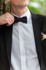 businessman shaking hands