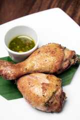 roast chicken drumsticks appetizer with spicy thai green chilli sauce