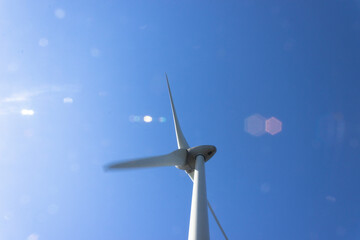 Electrical wind turbine