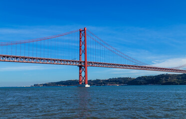 Fototapeta na wymiar The 25 de Abril Bridge