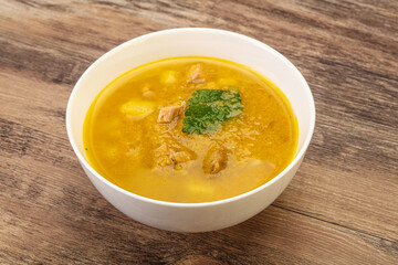 Pea soup with smoked meat