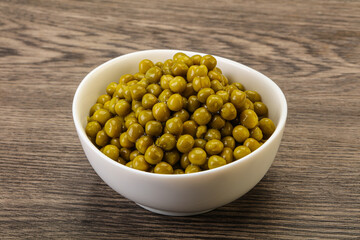 Marinated green pea in the bowl
