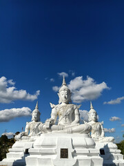 Fototapeta na wymiar White buddha statue