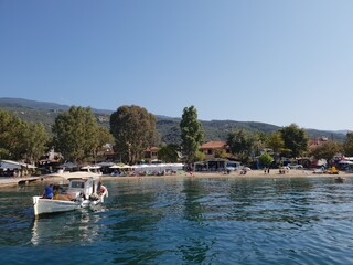 Fototapeta na wymiar boats in the bay