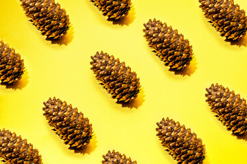  cones symmetrically laid out on a yellow background
