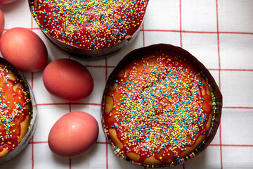Easter. Easter cake with sweet red fondant and Easter eggs. Easter atmosphere.