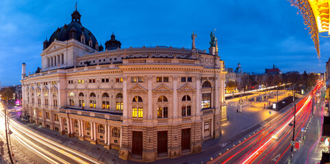 Fototapeta na wymiar Lviv. Opera and Ballet Theater at Sunset.