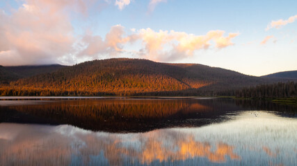 Naklejka na ściany i meble Beautiful morning light at the lake Paul in the Gaspésie national park, Canada