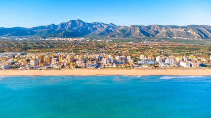 Fototapeta na wymiar Fotografía aérea de la playa de Xeraco (València-España)