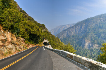 Big Oak Flat Road - Yosemite