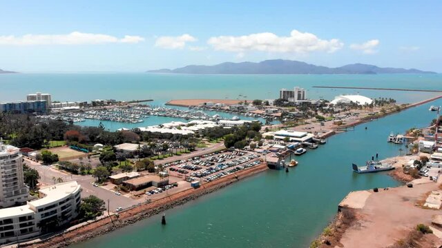 Townsville CBD and Castle Hill