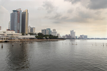 Fototapeta na wymiar Manila Bay scenery on a Sunday afternoon, , Manila, Philippines Dec 13, 2020