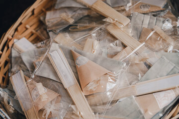 Ventagli per cerimonia beige