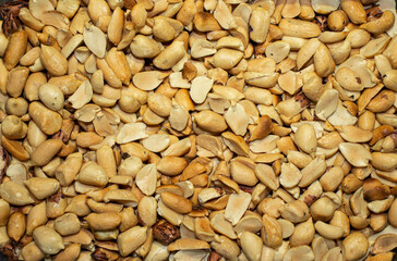 Close-up of peeled and ready-to-eat roasted peanuts.