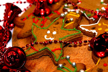 christmas gingerbread cookies and gingerbread