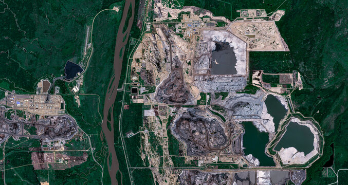 Canadian oil sand production facility from space. Contains modified Copernicus Sentinel data 2020.