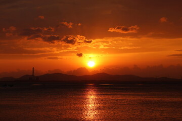 Fototapeta na wymiar 三河湾の日の出
