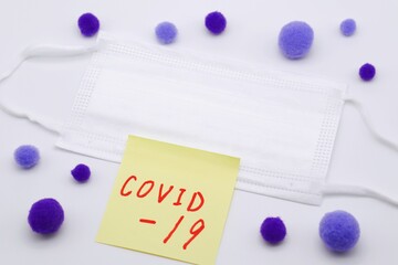 コロナウイルス(COVID-19)のイメージ　マスク