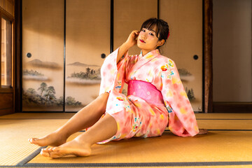 色っぽい浴衣の女性